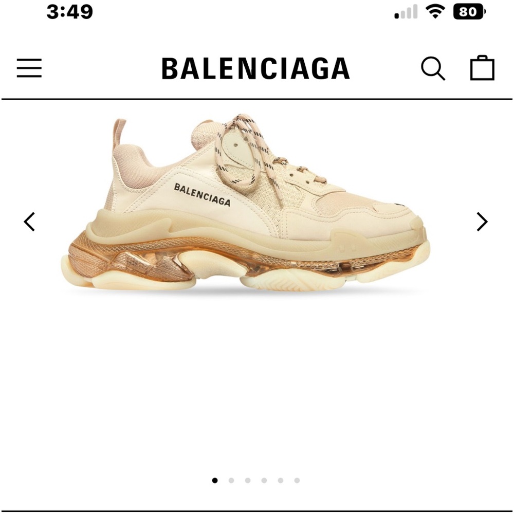 Like New Triple S Sneaker. Comes w/ box